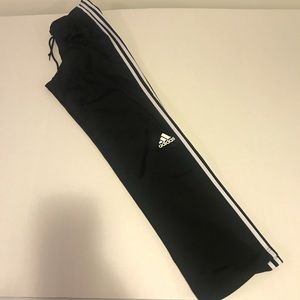 Women’s XS Adidas pants